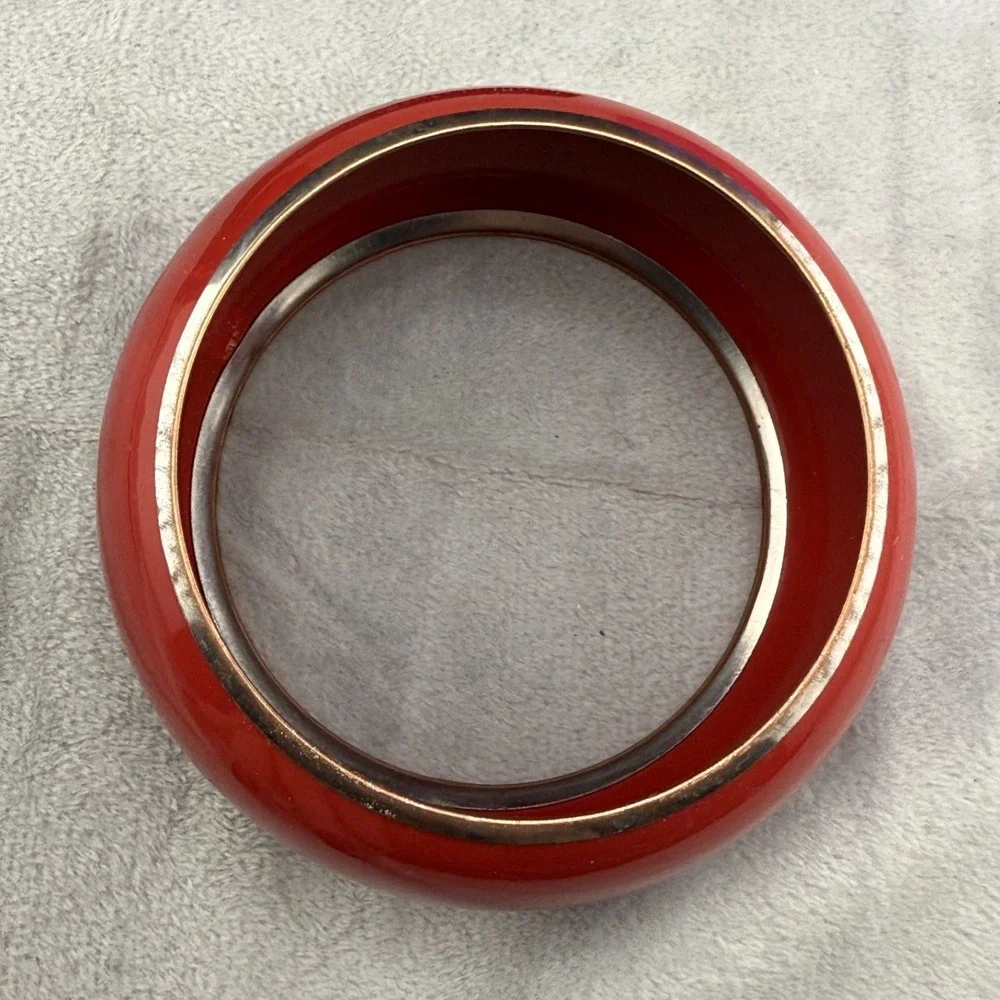 Vintage Chunky Bangle Bracelet Red Gold tone Acrylic 9.5